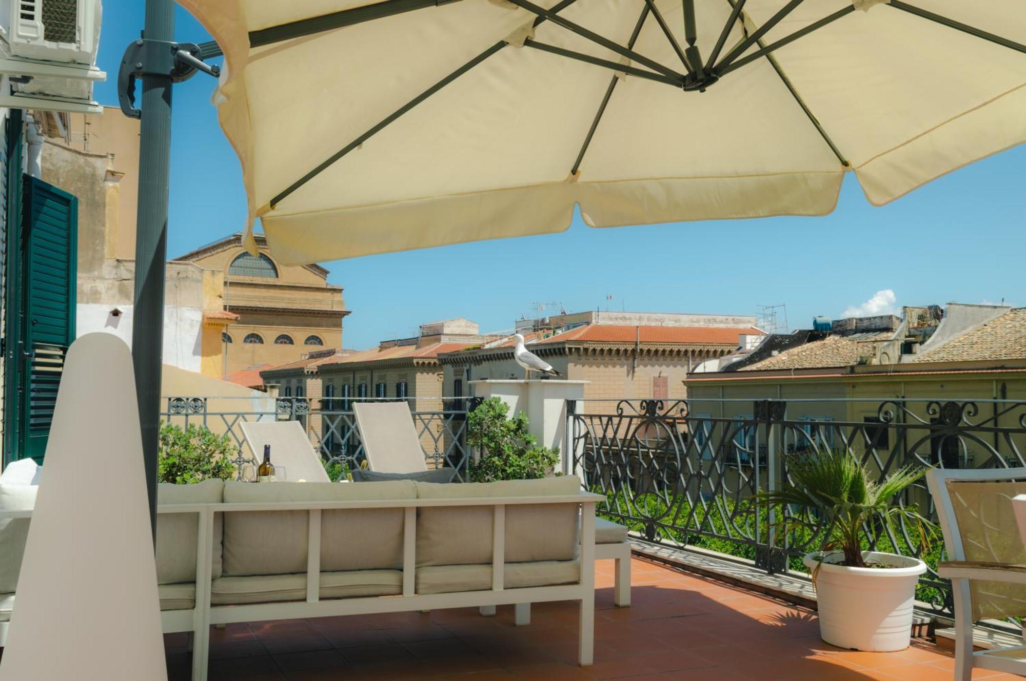 Terrazza Massimo Apartment Palermo Ngoại thất bức ảnh