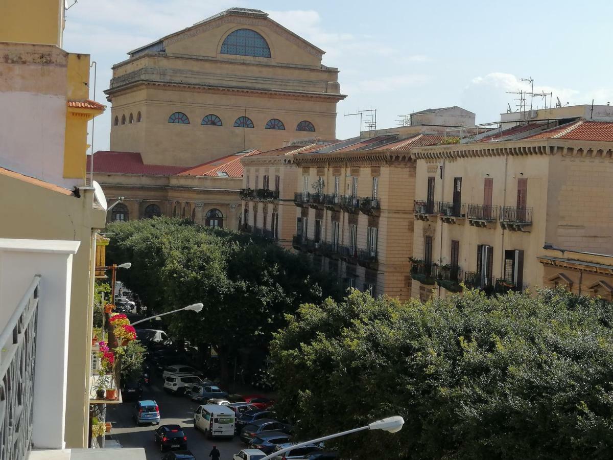 Terrazza Massimo Apartment Palermo Ngoại thất bức ảnh